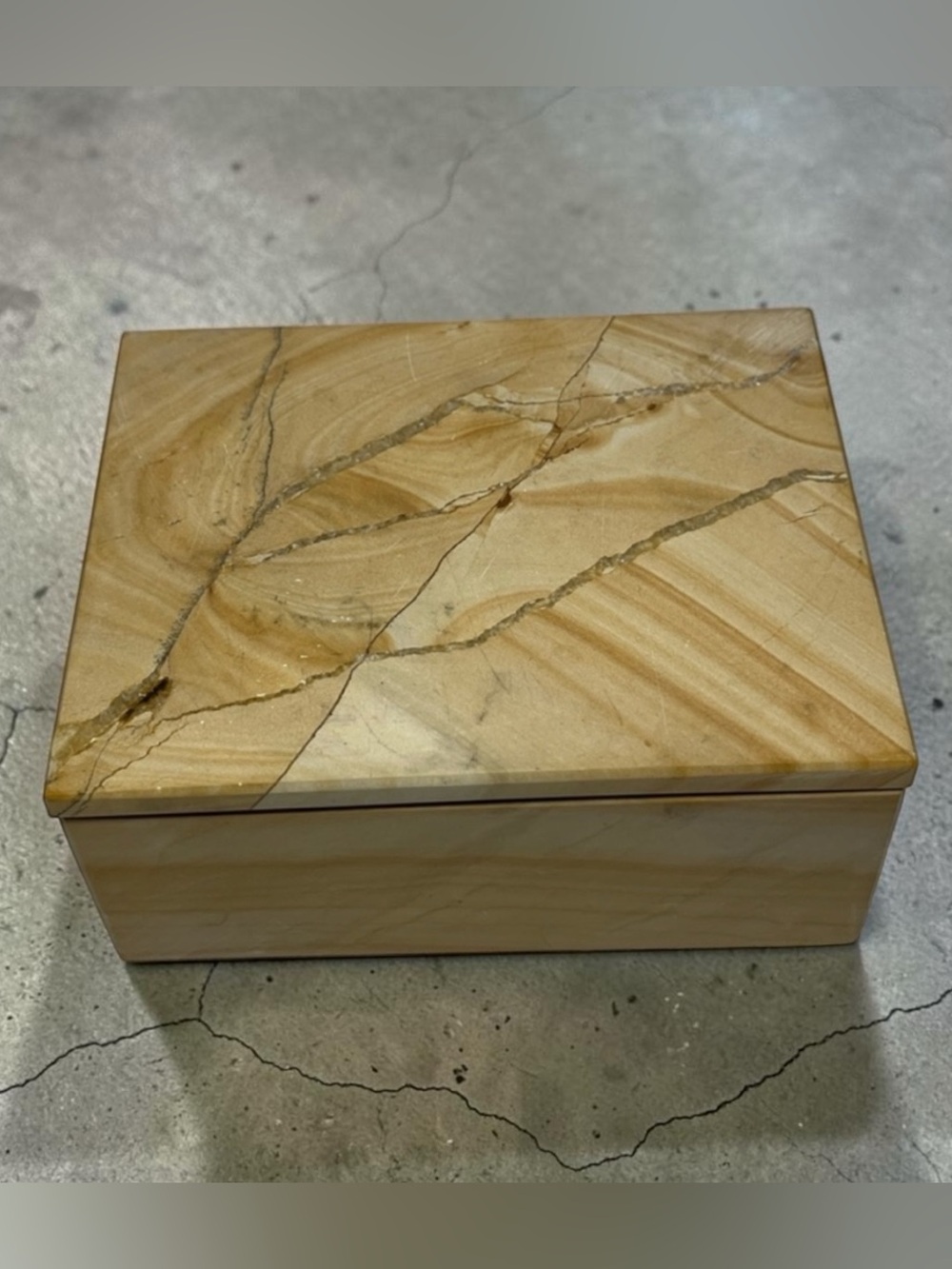 Natural Stone Decorative Trinket Box - Cream and Tan
Like new